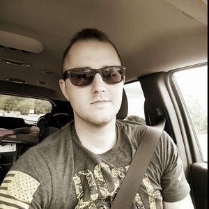 Meet your Posher, Eric